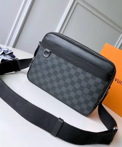 Чоловічі сумки Louis Vuitton Trocadero Damier Graphite
